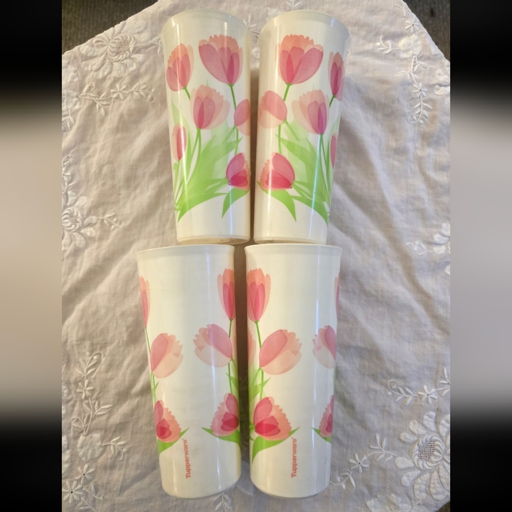 Set Of 4 Vintage Tupperware Springtime Pink Tulip Plastic Tumblers - 16oz